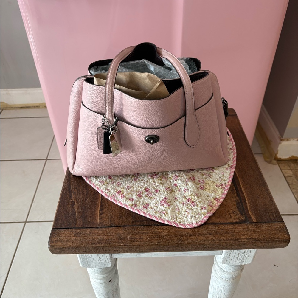 Coach pebble leather bubblegum pink purse almost new